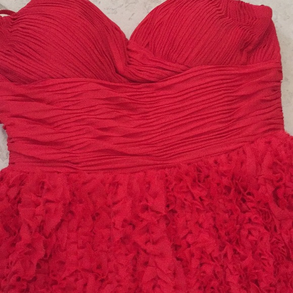 Red jovani ruched sweetheart neck/ruffled skirt - Picture 2 of 4